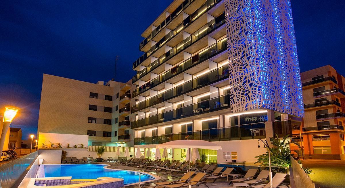 Hotel Rh Vinaros Aura Luaran gambar