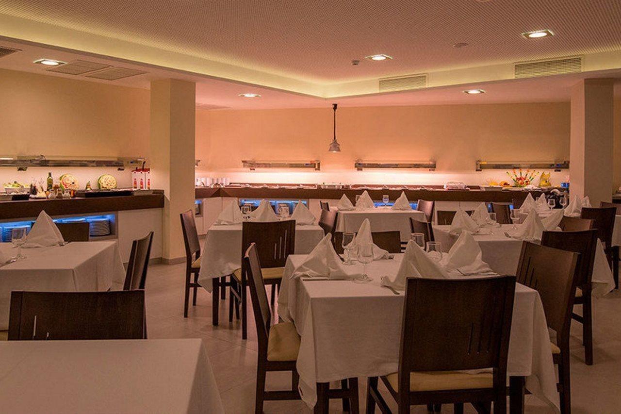 Hotel Rh Vinaros Aura Luaran gambar